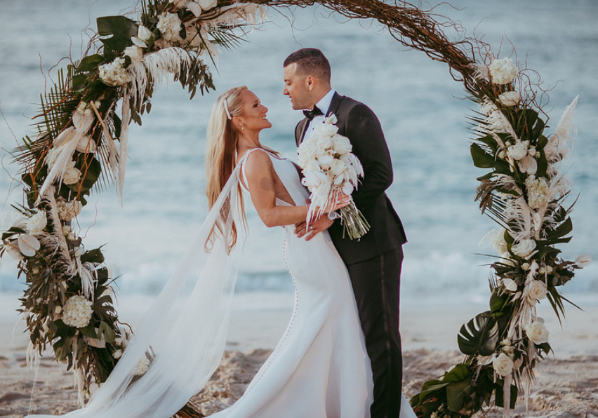 couple at altar
